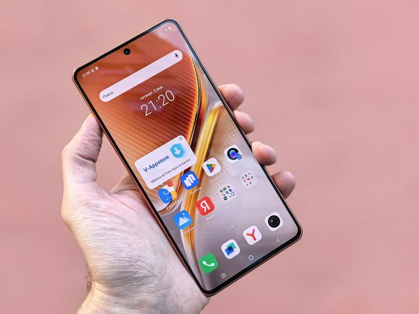 How Does the Internet Impact Education in the UK?